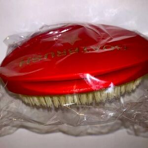 Beautiful red goat brush best brush for hair